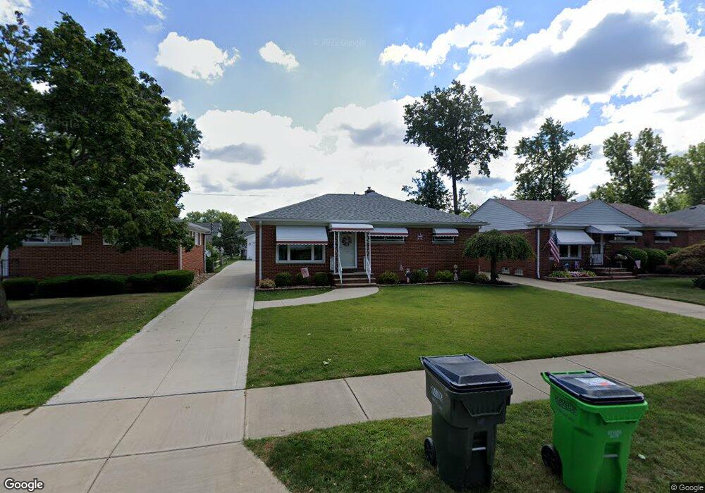 1719 Empire Rd, Wickliffe, OH 44092 - photo 1