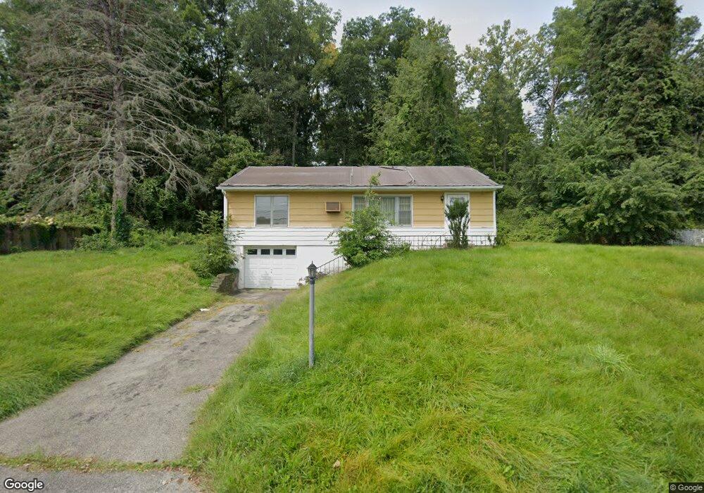 18 Bruce St, Newburgh, NY 12550 - photo 1