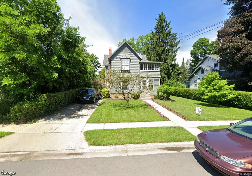 136 S Mckenzie St, Adrian, MI 49221 - photo 1