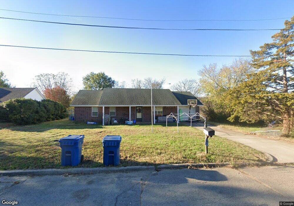 218 W Ottawa Ave, McAlester, OK 74501 - photo 1