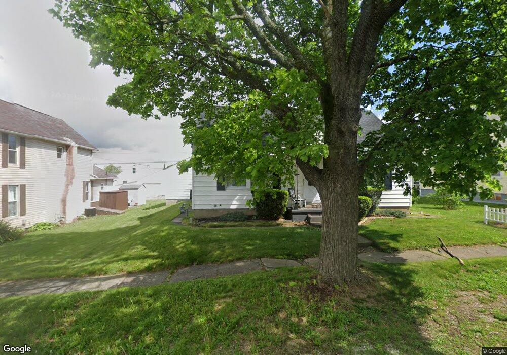 1624 Vine St, Coshocton, OH 43812 - photo 1