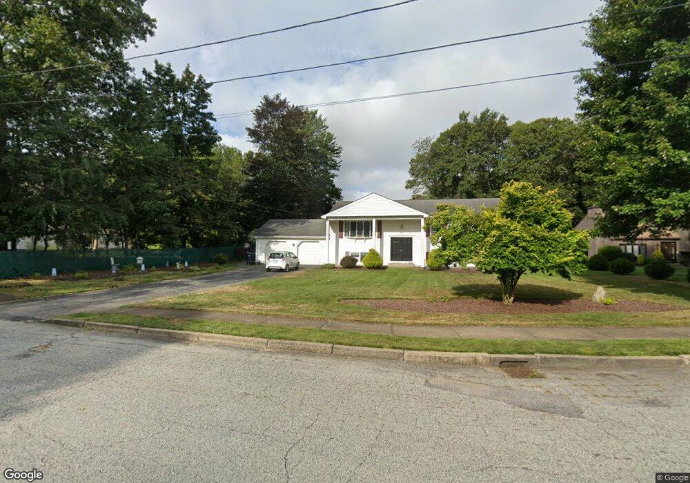 15 Whispering Ln, Warwick, RI 02886 - photo 1