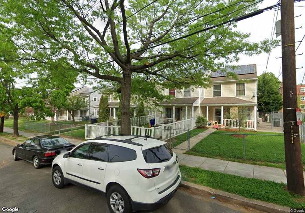 215 54th St NE, Washington, DC 20019 - photo 1