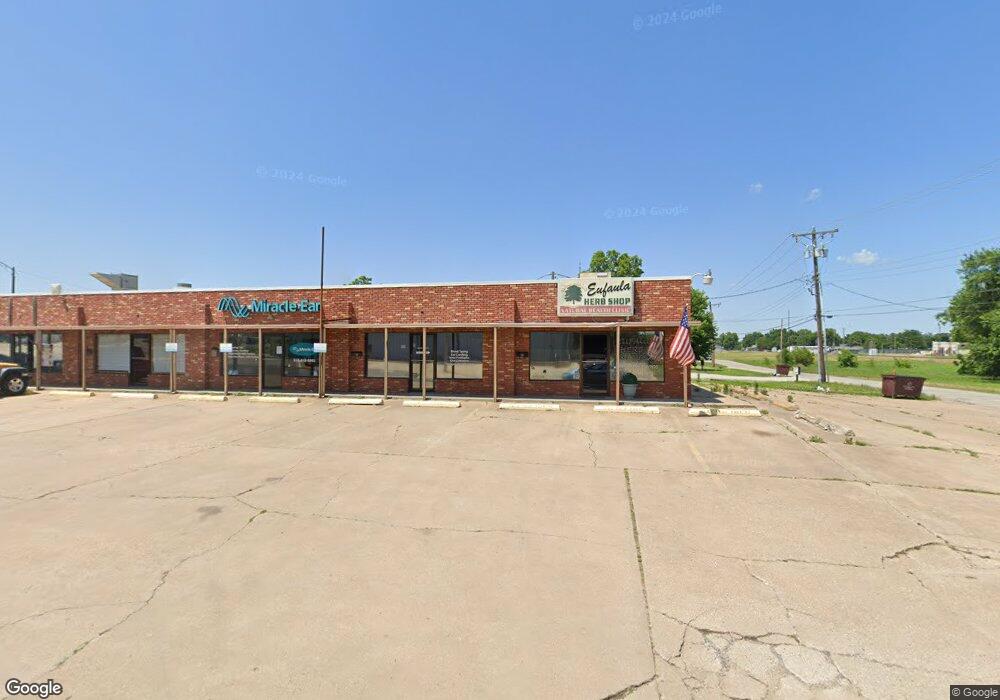 10 Oak St, Eufaula, OK 74432 - photo 1