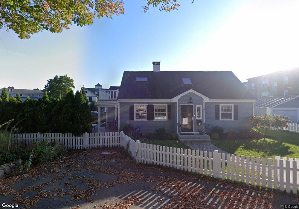 7 Blaney Cir, Swampscott, MA 01907 - photo 1