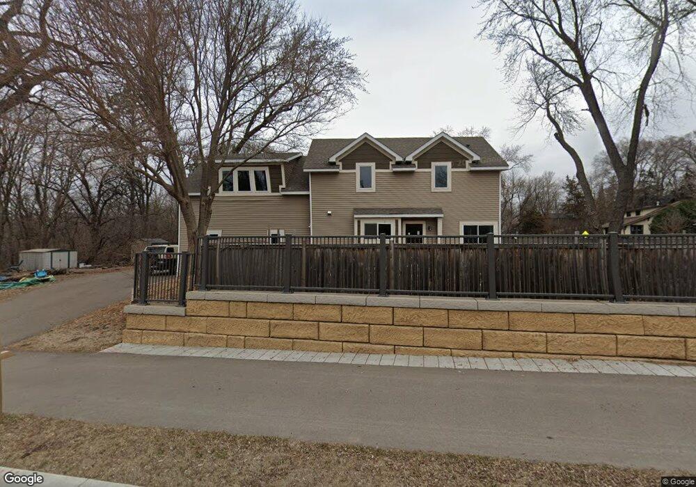 16906 Minnetonka Blvd, Minnetonka, MN 55345 - photo 1
