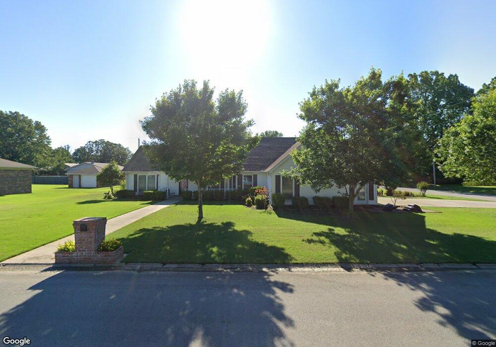 607 Bellwood Dr, Paragould, AR 72450 - photo 1