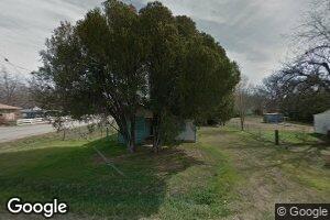 903 N Meridian St, Waurika, OK 73573