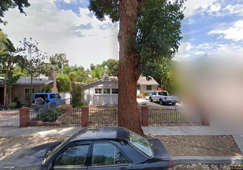 21235 San Miguel St, Woodland Hills, CA 91364 - photo 1