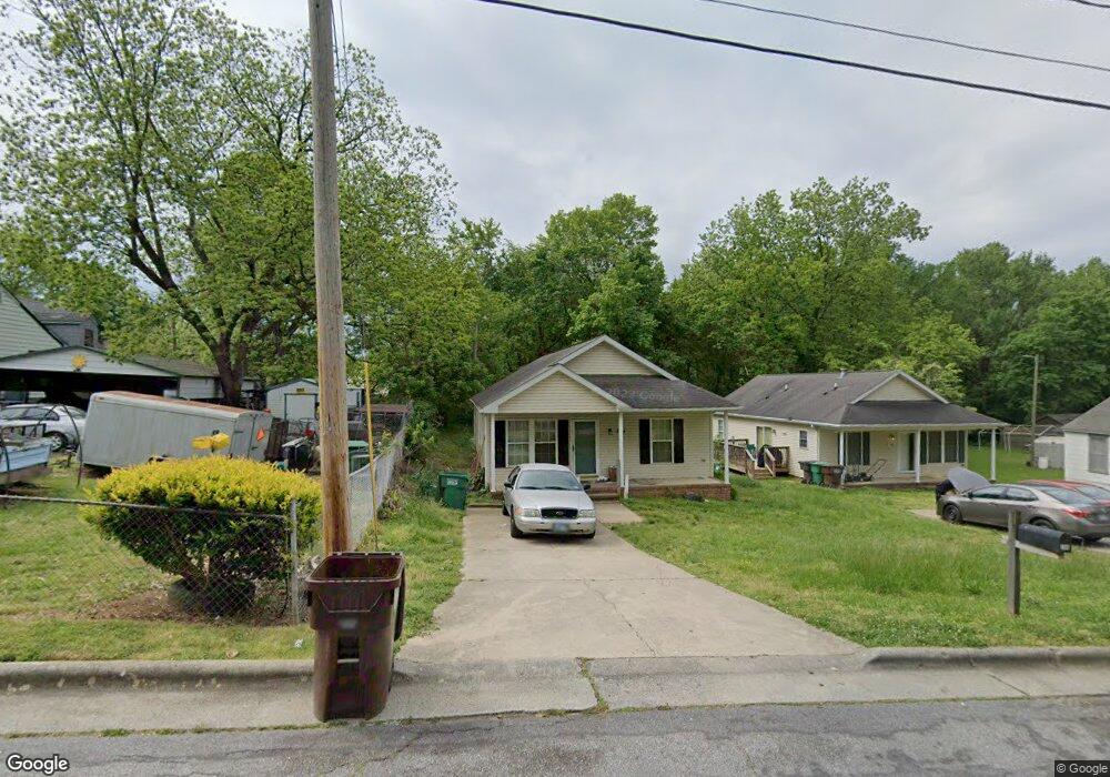 704 Lake Ave, High Point, NC 27260 - photo 1