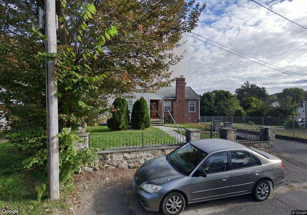 31 Benjamin St, Waterbury, CT 06706 - photo 1