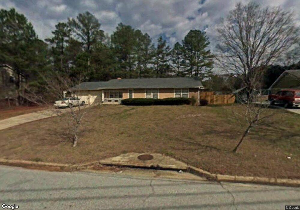 5926 Bobbin Ln, Lithonia, GA 30058 - photo 1