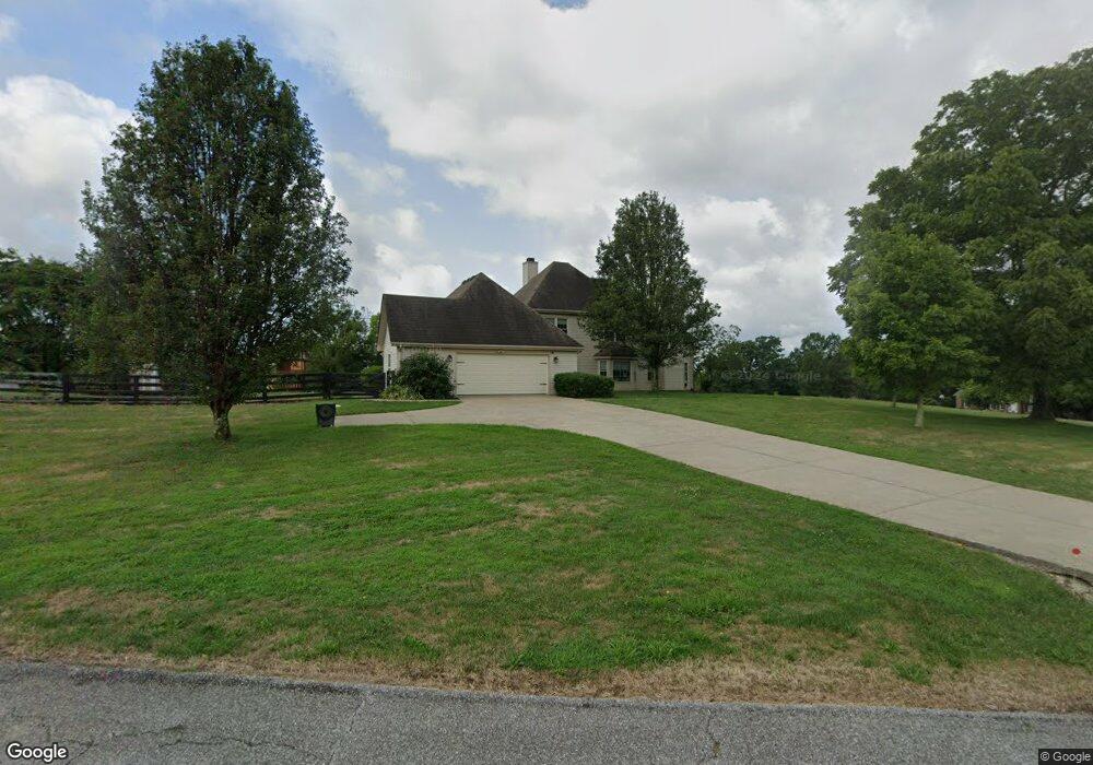 1010 Edgehill Dr, Lawrenceburg, KY 40342 - photo 1