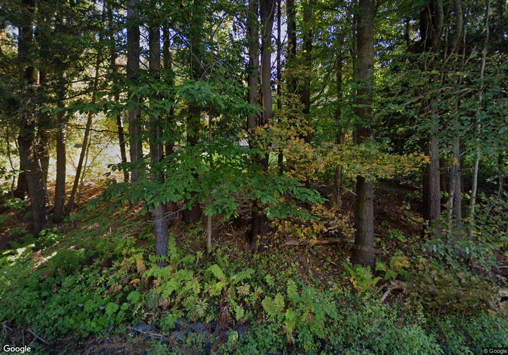 1364 Jericho Rd, Richmond, VT 05477 - photo 1