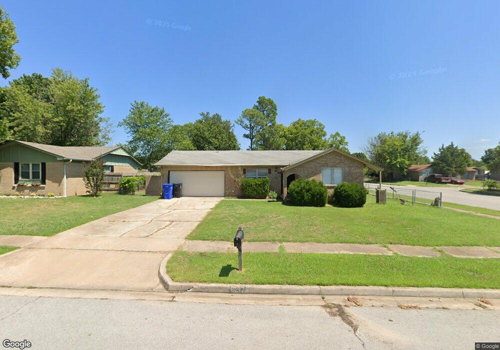 1637 S 5th St, Broken Arrow, OK 74012 - photo 1