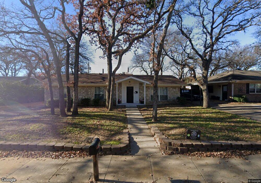 624 Queens Way, Bedford, TX 76021 - photo 1