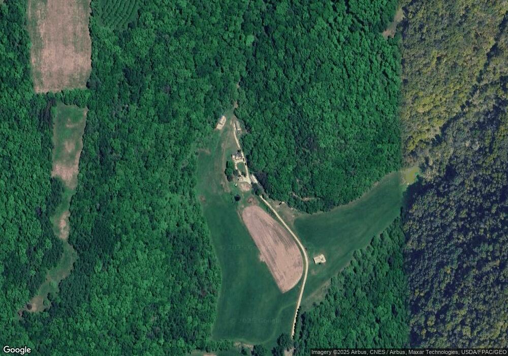 1950 Town Hall Rd, La Crescent, MN 55947 - photo 1