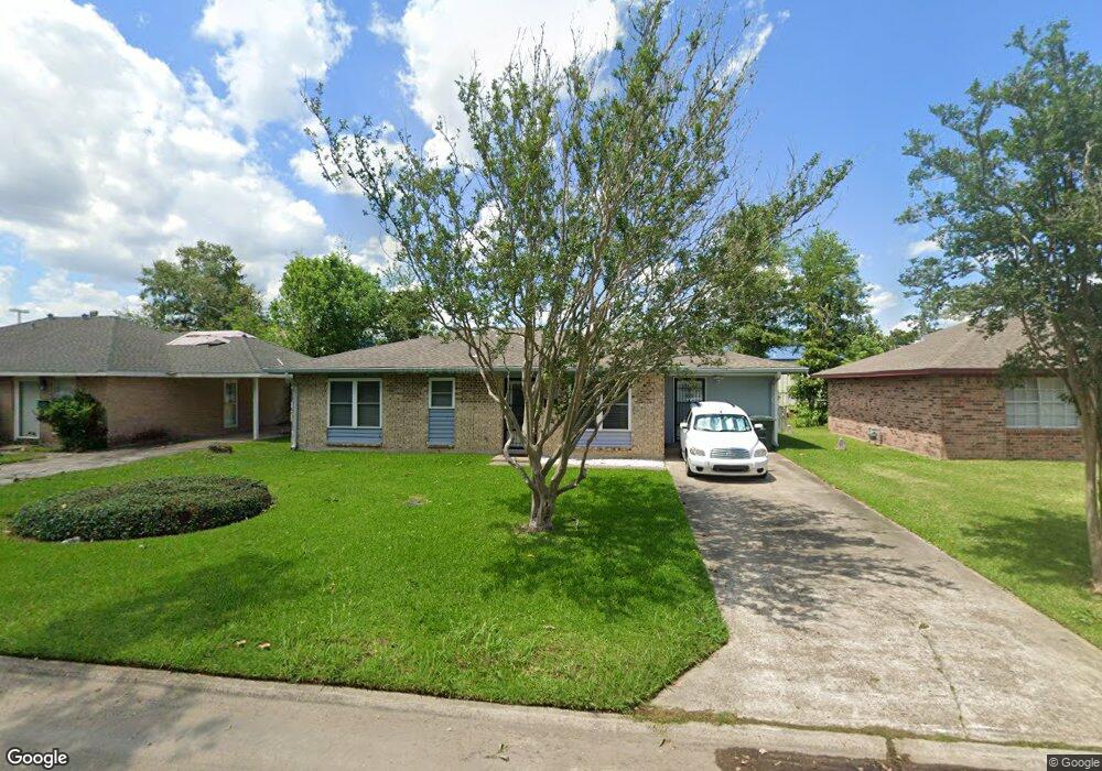 2917 Hillcrest Dr, Lake Charles, LA 70615 - photo 1