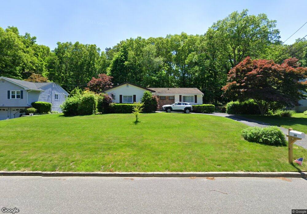 20 Glenwood Dr, Hauppauge, NY 11788 - photo 1