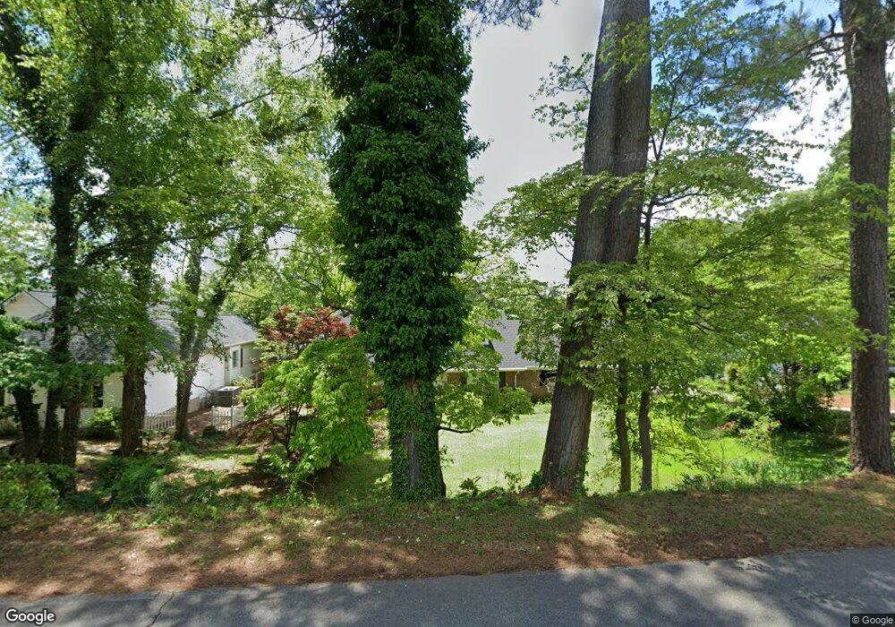 138 N Lakeshore Dr, Carrollton, GA 30117 - photo 1