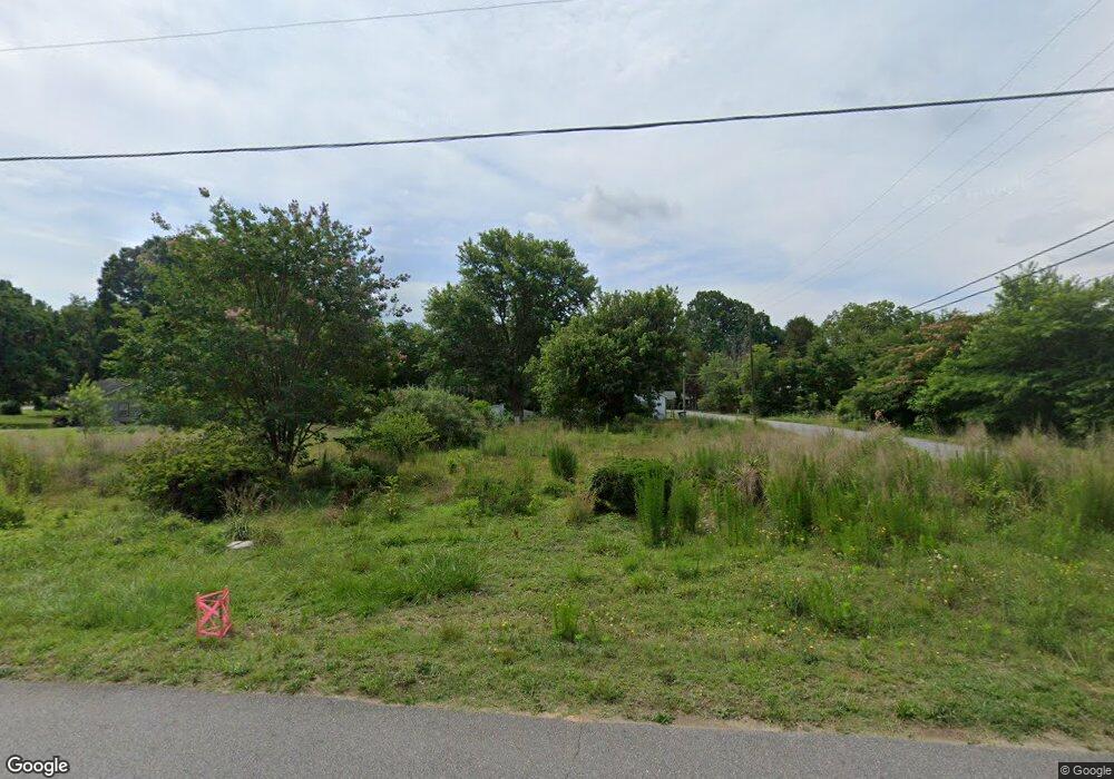 204 Whites Mill Rd, Statesville, NC 28677 - photo 1