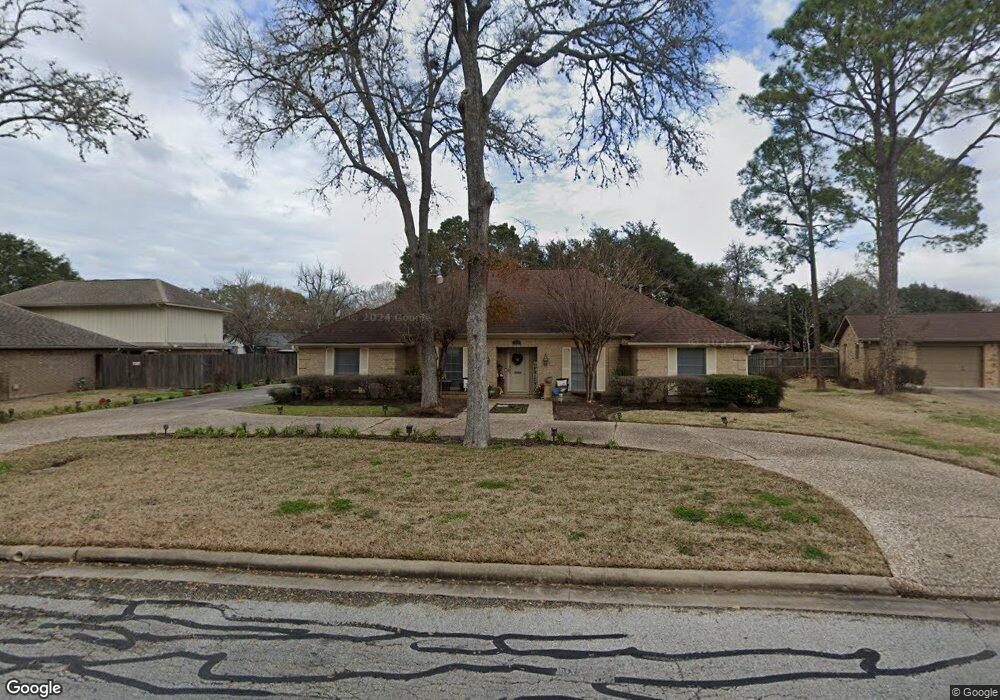 1211 Lindsey Dr, Rosenberg, TX 77471 - photo 1