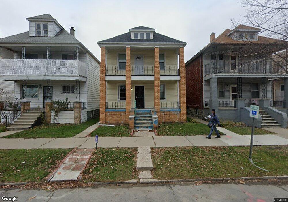 9387 Mitchell St, HamtraMcK, MI 48212 - photo 1