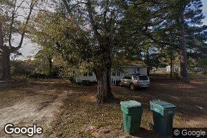 1005 N Locust St, Waldo, AR 71770