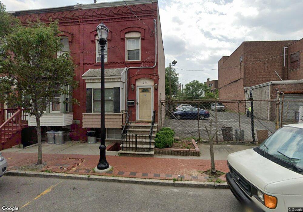 24 8th Ave, Newark, NJ 07104 - photo 1