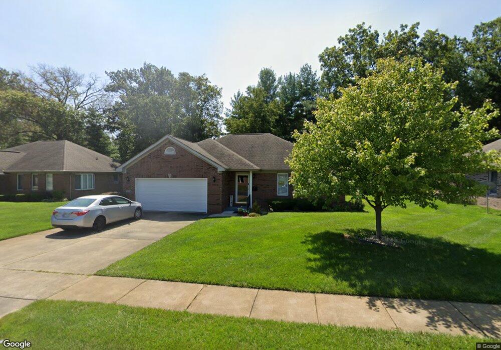5035 Countess Dr, Columbus, IN 47203 - photo 1