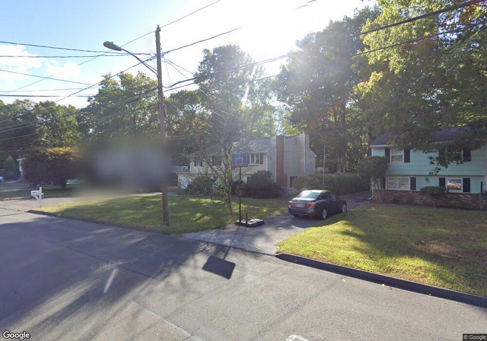154 Prudence Dr, Stamford, CT 06907 - photo 1
