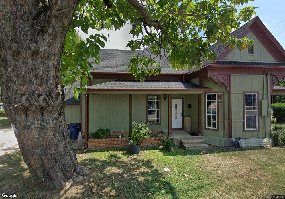 300 E Martin Luther King Dr, Ennis, TX 75119 - photo 1