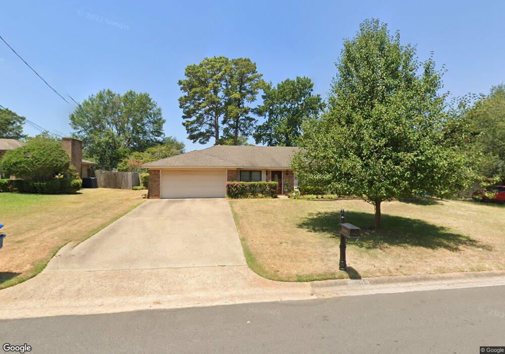 2805 Spruce St, Kilgore, TX 75662 - photo 1