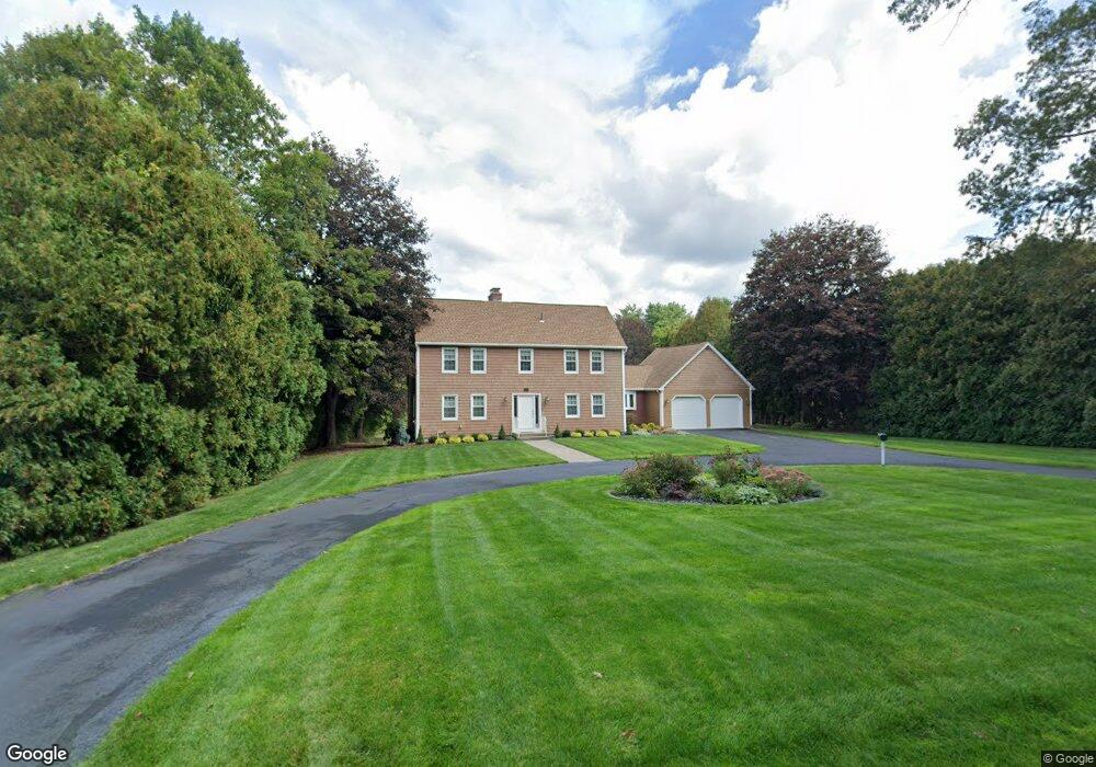 558 Lyon St, Ludlow, MA 01056 - photo 1