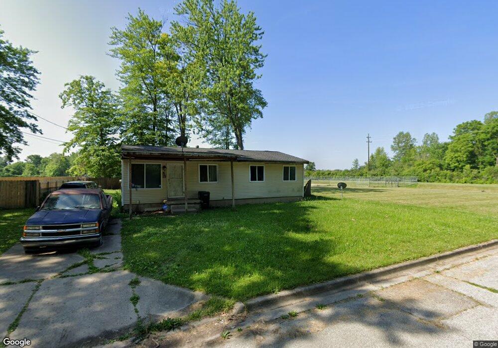 1503 W Cass Ave, Flint, MI 48505 - photo 1