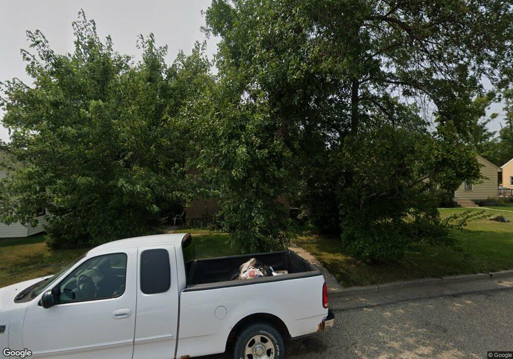 620 10th Ave SE, Jamestown, ND 58401 - photo 1