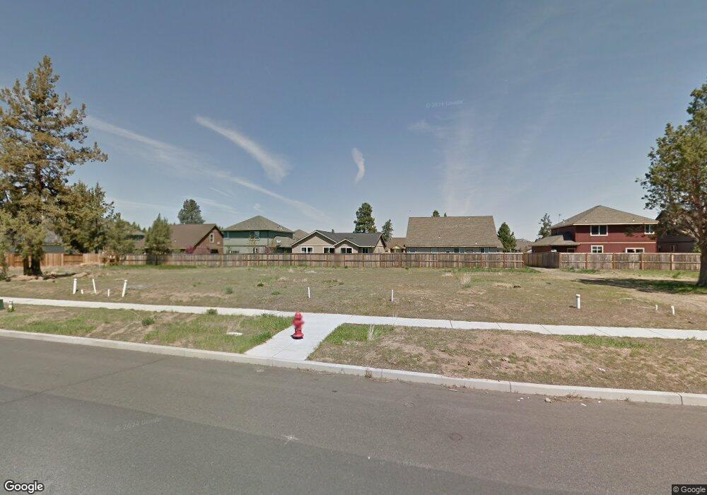 20570 SE Goldenrod Ln unit HS 4, Bend, OR 97702 - photo 1