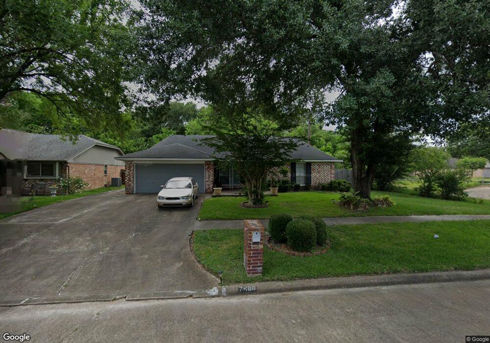 7400 Ashmole Ln, Houston, TX 77088 - photo 1