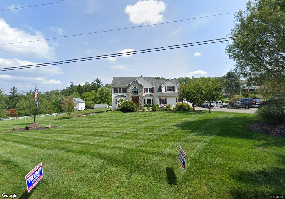 450 Buckhorn Dr, Belvidere, NJ 07823 - photo 1