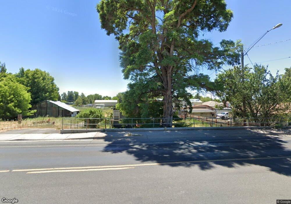 3350 Shasta Way, Klamath Falls, OR 97603 - photo 1