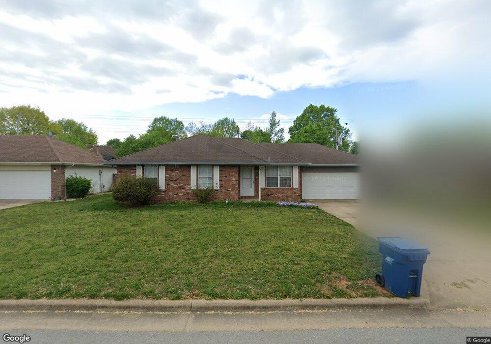 202 W Hunter Dr, Nixa, MO 65714 - photo 1