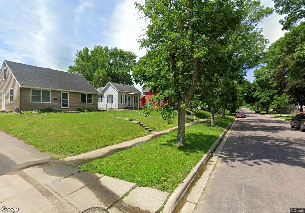 121 W 8th St, Mankato, MN 56001 - photo 1