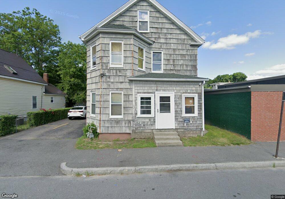 40 Camp St, Worcester, MA 01603 - photo 1