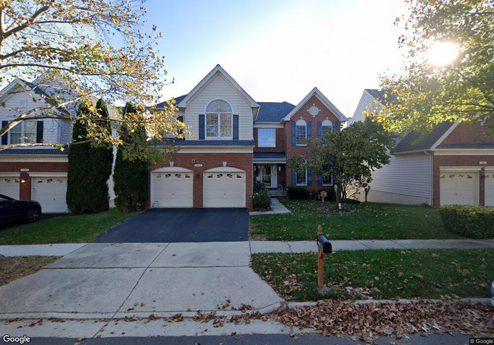 25958 Talmont Dr, Chantilly, VA 20152 - photo 1