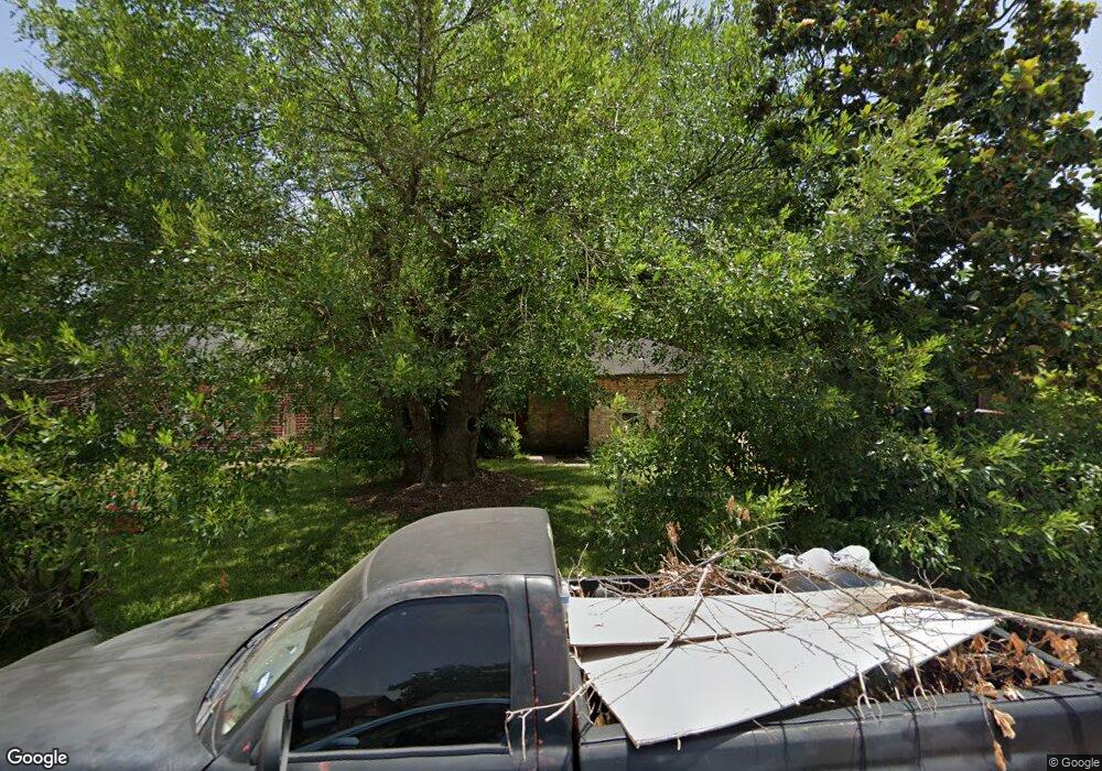 847 Ellington St, Houston, TX 77088 - photo 1