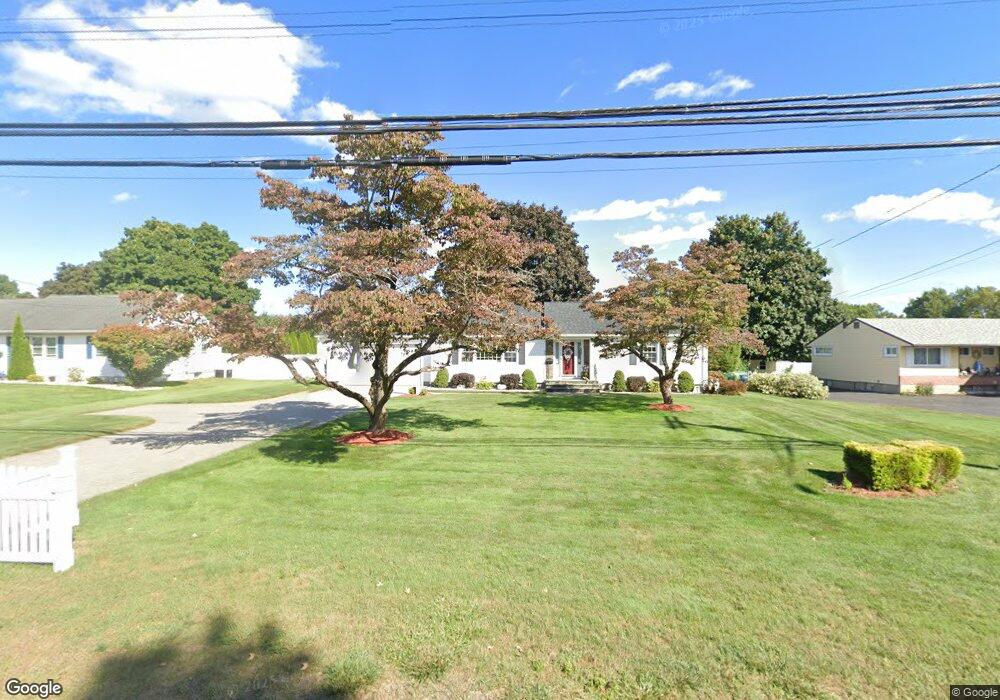 896 Maple St, Rocky Hill, CT 06067 - photo 1