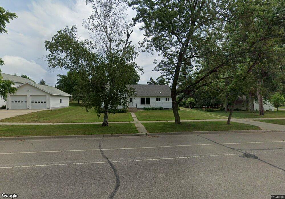 606 Main Ave N, Park Rapids, MN 56470 - photo 1