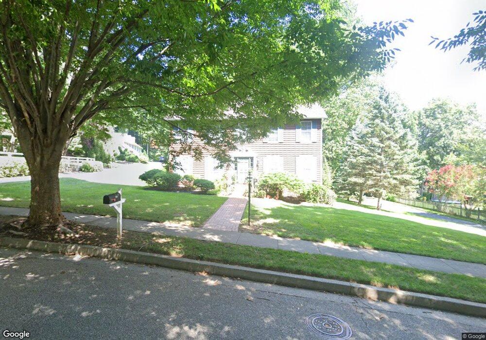 8535 Hill Spring Dr, Lutherville Timonium, MD 21093 - photo 1