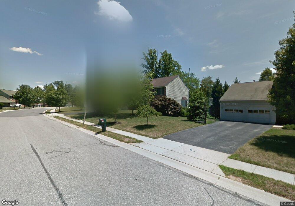 4571 Doncaster Dr, Ellicott City, MD 21043 - photo 1