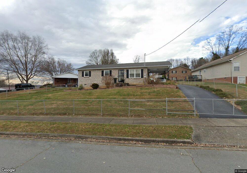 721 Georgia St, Johnson City, TN 37601 - photo 1